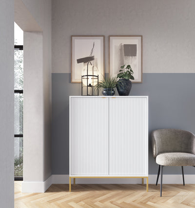 Dvoudvéřová vysoká komoda 104 cm VERO