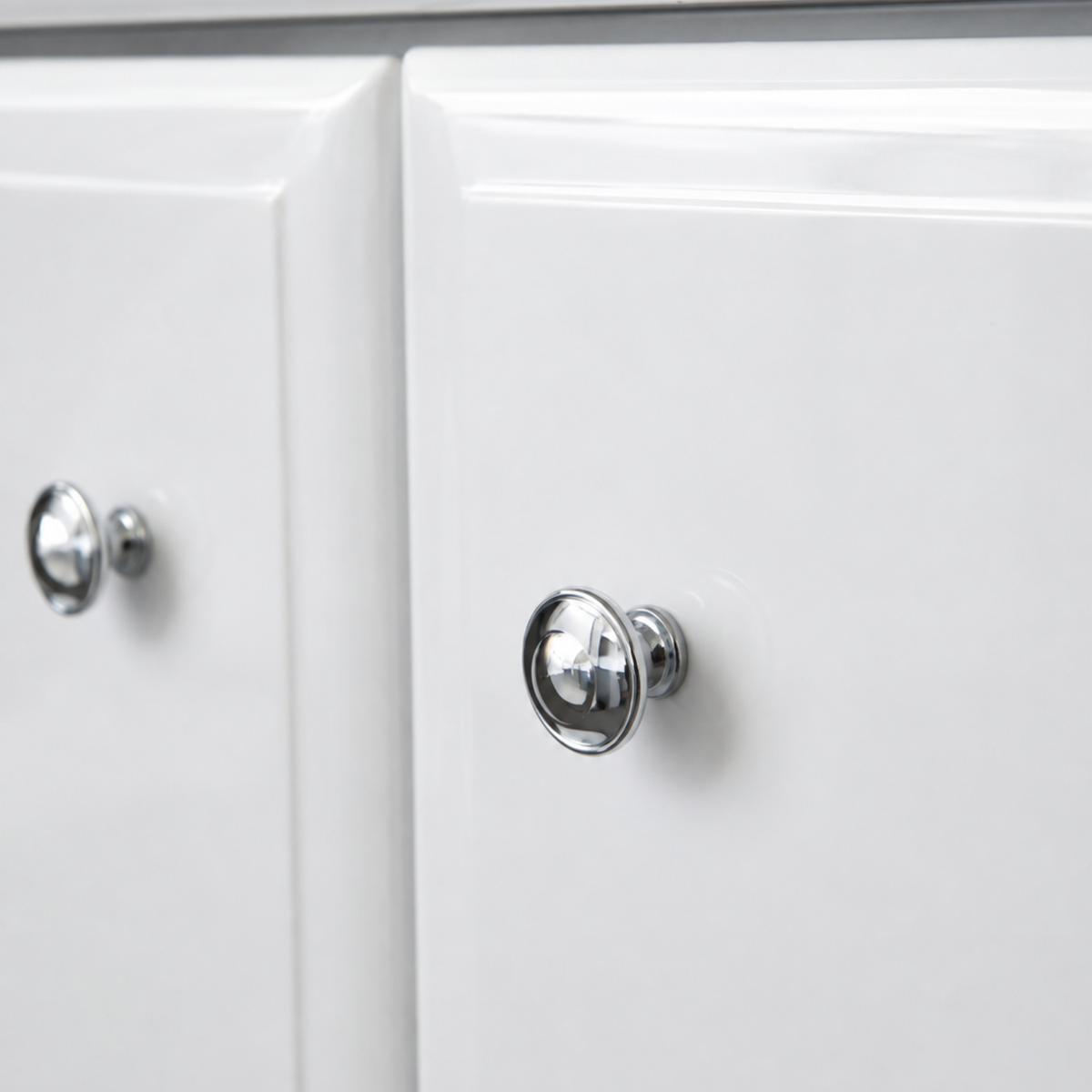 Koupelnová skříňka GAMA 65 cm s umyvadlem a zásuvkami bílý lesk